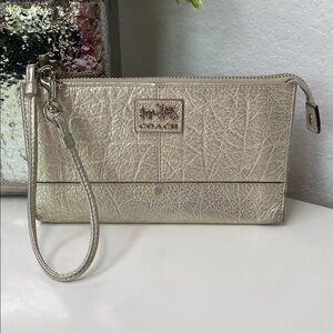 Coach Wristlet Metallic Champagne Leather‎